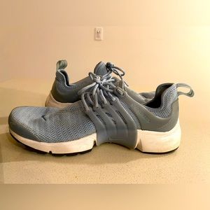 NIKE Air Presto Baby Blue Size 8